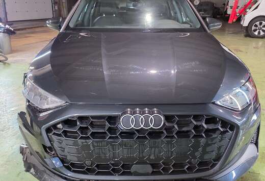 Audi Sportback 30 TFSI Business Edition Advanced S tr ...