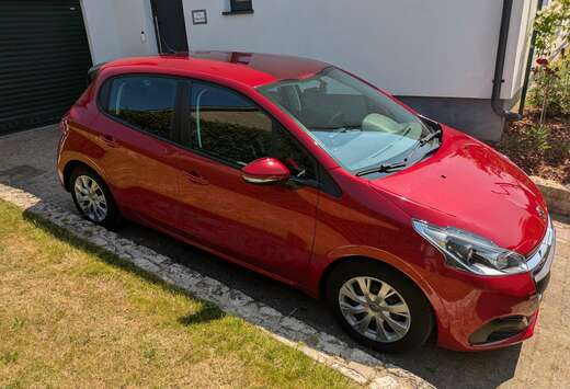 Peugeot 208 1.2 PureTech Allure S