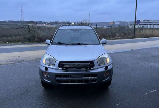 Toyota 2.0 4X4 VVTI  UNIQUEMENT POUR EXPORT AFRIQUE