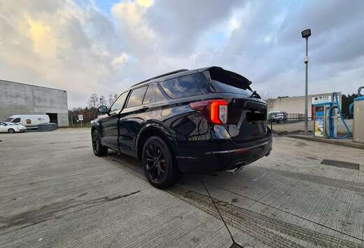 Ford Explorer EcoBoost Plug-in Hybrid ST-LINE