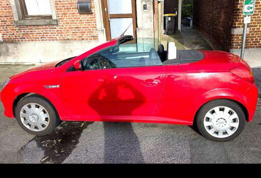 Opel Tigra Twintop 1.4i XEP 16v Linea Rossa