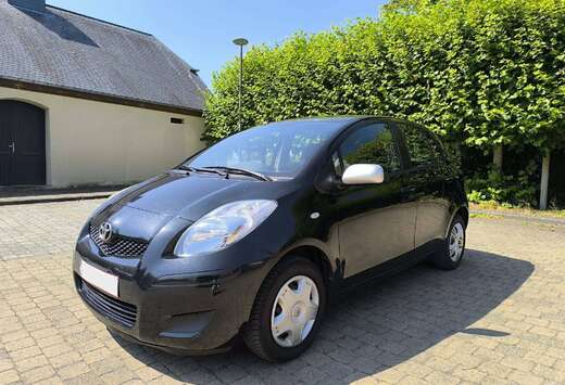 Toyota Toyota Yaris 1.0i VVT-i Luna