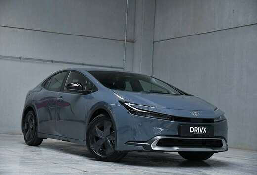 Toyota 2.0i PHEV Premium Plus Dynamic I Camera