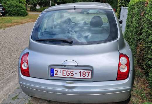 Nissan B01