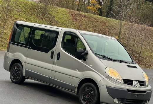 Renault Trafic Passenger 2.0 dCi L1H1 Authentique