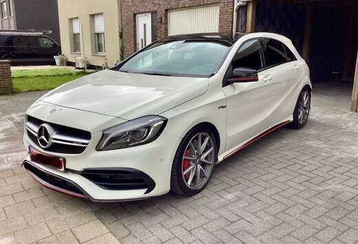 Mercedes-Benz AMG A 45 4Matic AMG Speedshift 7G-DCT