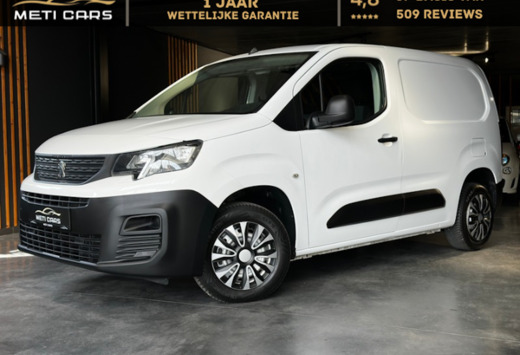 Peugeot 1.5 BlueHDi L1 S/S  Sensoren  Carplay  AC  Na ...