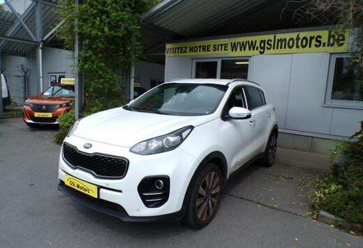 Kia 1.7CRDi 115cv blanc 12/17 9200€ marchand