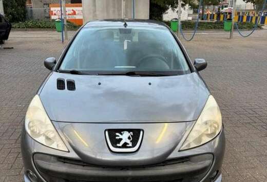 Peugeot 206+ 1.1i Trendy