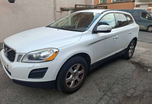 Volvo XC60 2.0 D3 Summum Geartronic