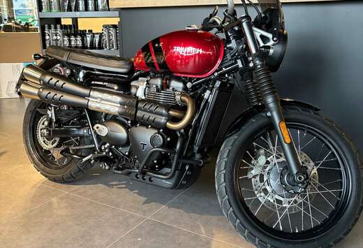 Triumph 900