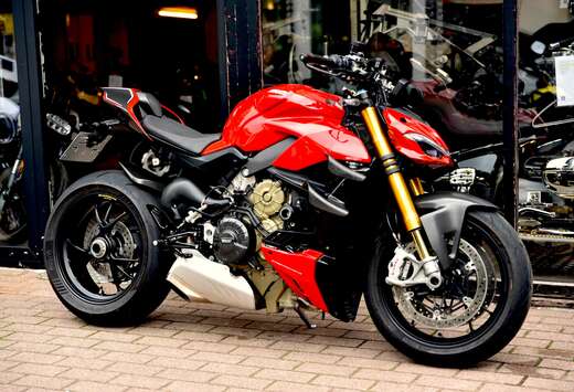 V4S ***MOTO VERTE***