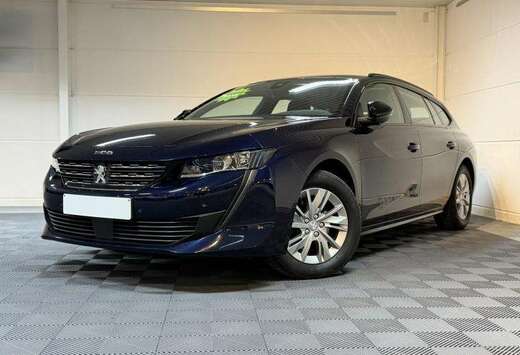 Peugeot SW 1.5HDi 130cv *CARPLAY*NAVI*CAMERA*CRUISE*