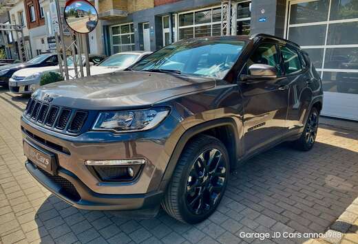 Jeep Compass 1.3 Night Eagle \