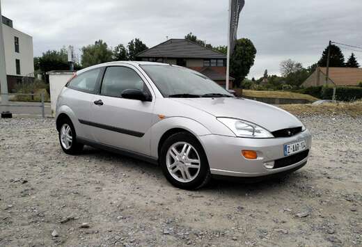 Ford 2.0i E 16v Trend