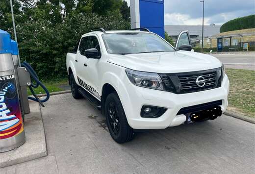 Nissan DC 4x4 S&S Visia