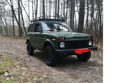 Lada Niva L