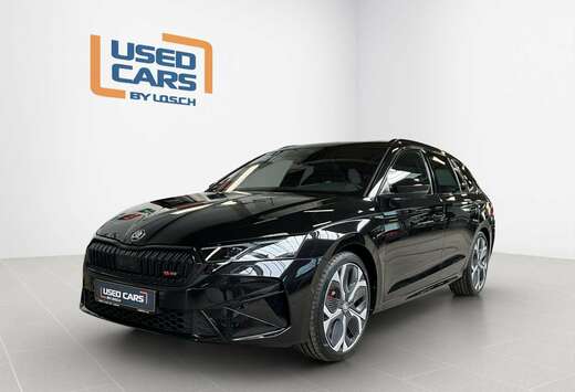 Skoda RS+DSG+LED+NAVI+DAB+LM19+Pano+360