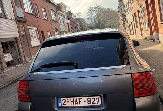 Porsche 3.2 V6 - 250 Tiptronic S