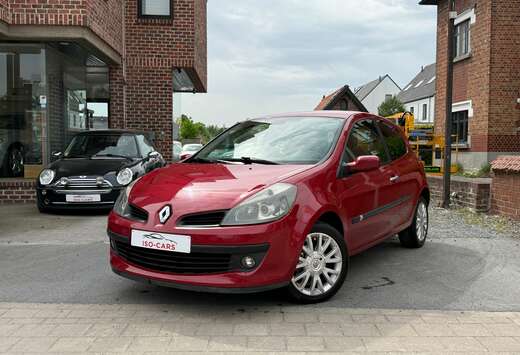 Renault Clio 1.6i 16v