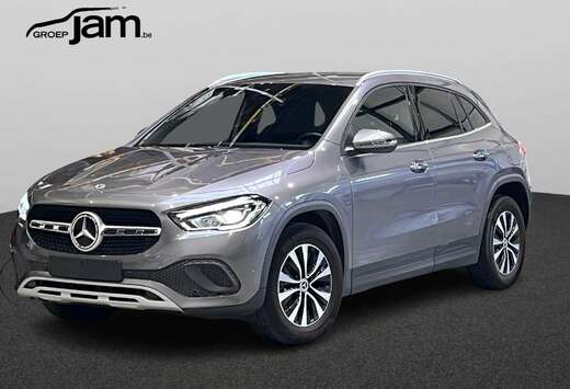 Mercedes-Benz met trekhaak