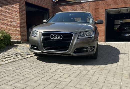 Audi Cabriolet 1.8 TFSI S tronic Line Sportpaket