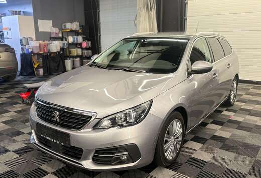 Peugeot 1.2 BENZINE 115.000KM. BJ. 2020 AUTOMAAT