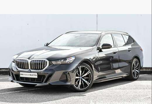 BMW e xDrive Touring