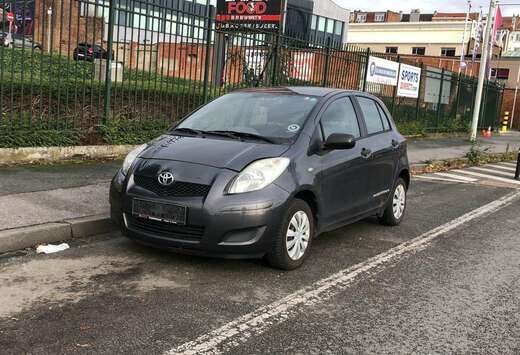 Toyota Yaris luna