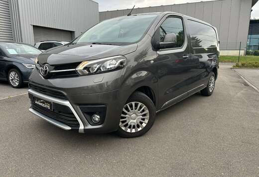 Toyota 2.0 D-4D Long Workmate, Lichte vracht, AUTOMAA ...
