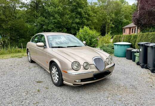 Jaguar 2.5i V6 24v Sport