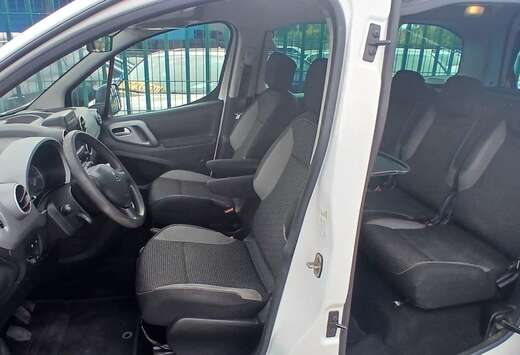 Peugeot 16 BlueHDi 120 cv 6 VIT GPS AIRCO CAPTEUR ATT ...