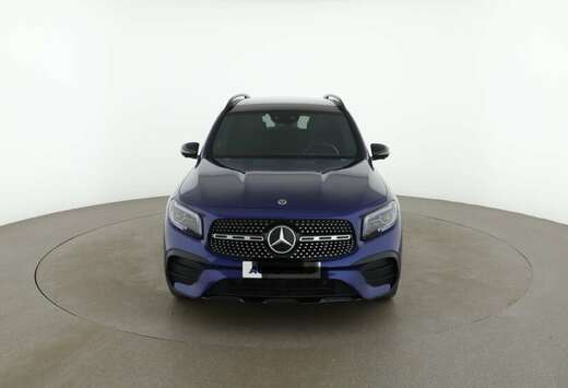 Mercedes-Benz GLB 250 AMG Premium