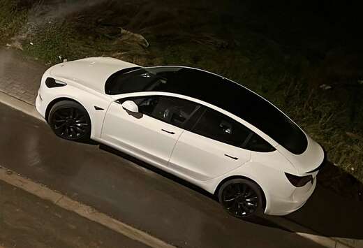 Tesla Model 3 78 kWh AWD Performance (377 kW)