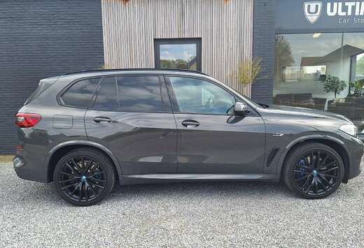 BMW PHEV M-pack/LUCHTVERING/22\