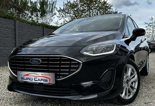 Ford 1.0 EcoBoost Titanium FULL LED/CARPLAY/SENSOR/CR ...