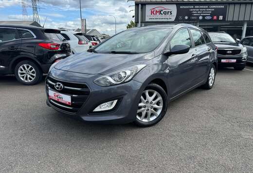 Hyundai SW BREAK 1.6 CRDi // CLIMATISATION // JANTES  ...