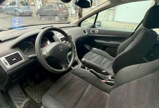 Peugeot 1.6 HDi Confort