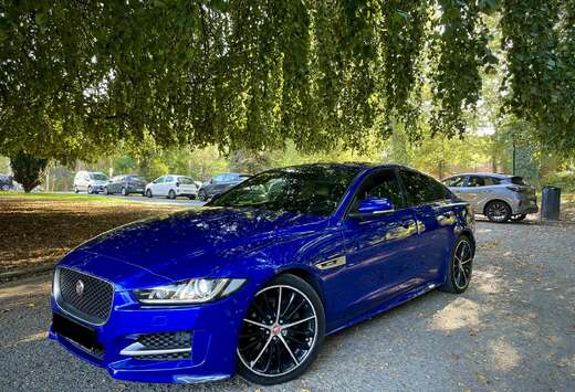 Jaguar 2.0 D - 180 ch R-Sport 04.71.54.50.23