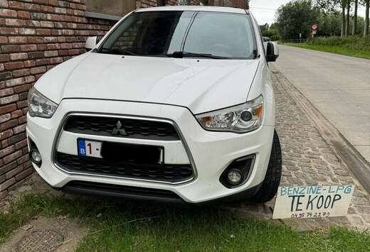 Mitsubishi 1.6 2WD Intense