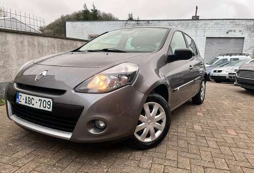 Renault Clio 1.2i 42.000km