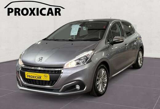 Peugeot 1.2i 83cv Signature Cruise*Carplay*GPS
