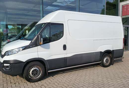 Iveco 35S1210.000 ex. btwKastenRadioAircoSideSkirts