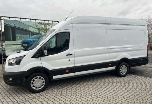 Ford 350E L4H3 TD Trend RWD