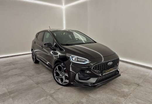 Ford ST X MET 3 JAAR FORD WAARBORG 15000KM