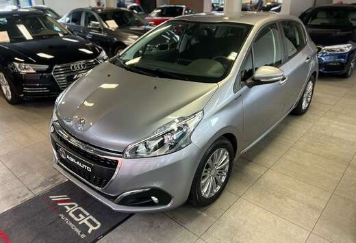 Peugeot 1.2i PureTech Signature S