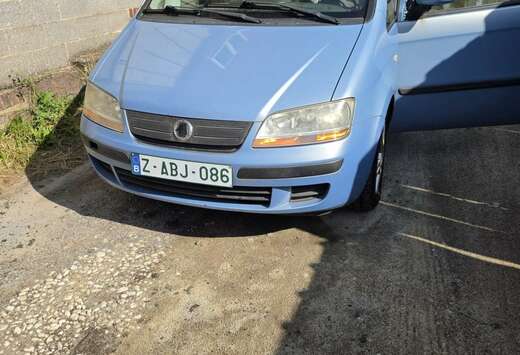 Fiat 1.4i 16v Emotion