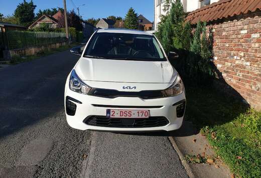 Kia 1.0 T GT Line, Toit ouvrant.