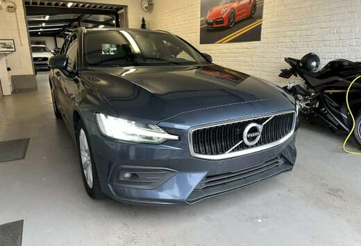 Volvo V60 2.0 D3 AWD Momentum Pro Geartronic