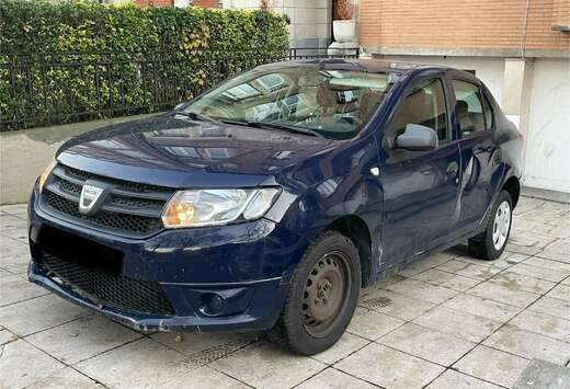 Dacia Logan 1.2i   ( PRIX MINIMUM 1800€ ) dans l’ ...